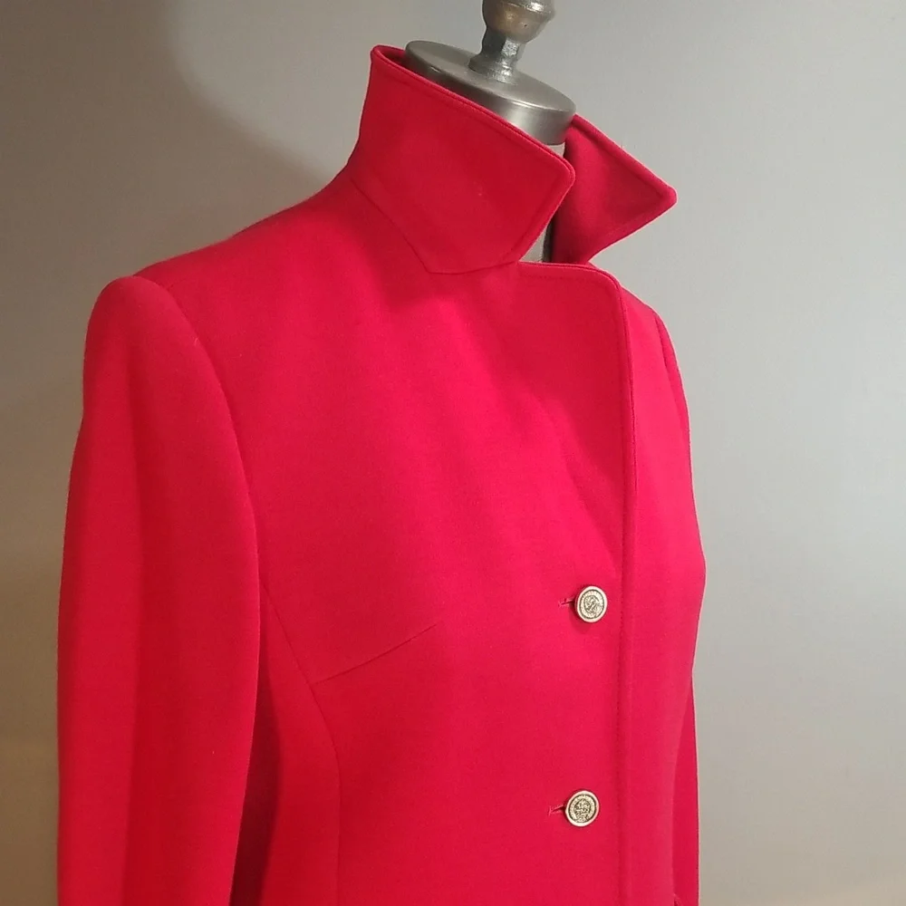 Fred Perry wool womens red blazer.  Oozing of quality.  Size 10 US fully lined - Picture 6 of 17